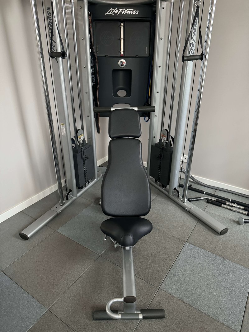 Life Fitness G7 Home Gym with Bench (used)