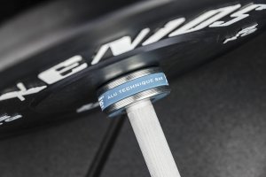 ALU TECHNIQUE BAR - 86" Aluminum Technique Bar - Bearings - 50 Kg. max.load - 220 cm. - 28 mm. - 10 